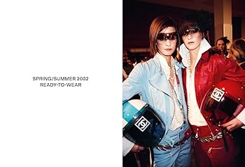 超希少　入手困難　CHANEL シャネル　perfect book 2003 超希少 入手困難 CHANEL シャネル perfect book 2003 超希少